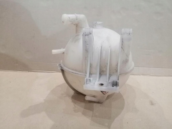 фото №3, Бачок расширительный sprinter 906,crafter 2012r