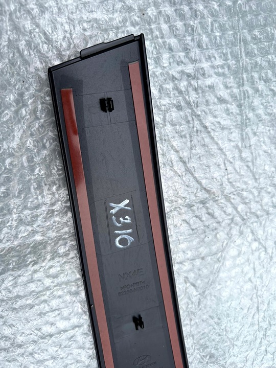 фото №5, Hyundai tucson iv 4 20r- накладка планка стойка правого правые перед