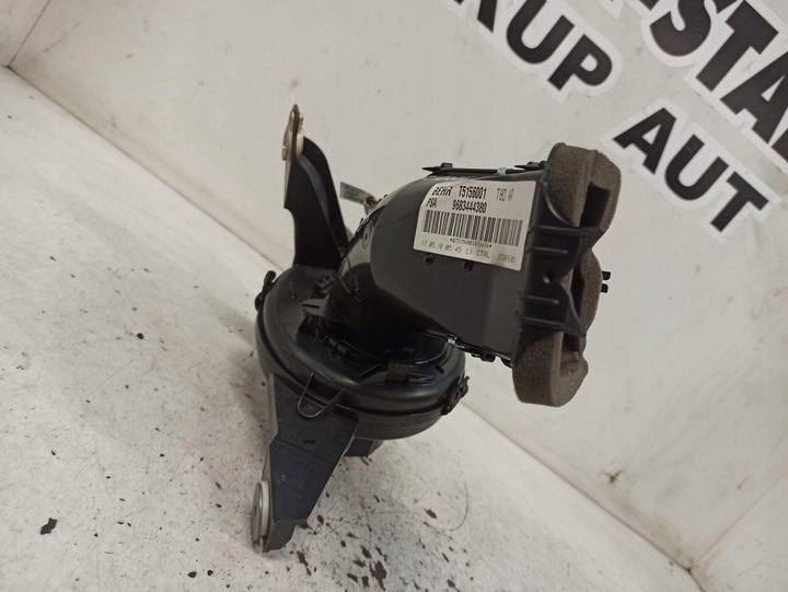 фото №16, Peugeot 5008 повітродувка права 9683444380