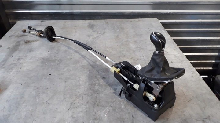 фото №1, Домкрат изменения коробки передач 13261545 opel insignia