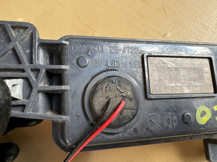 фото №8, Dodge ram 1500 22-25r лампа протитуманна лівий зад ліва 68338769ad