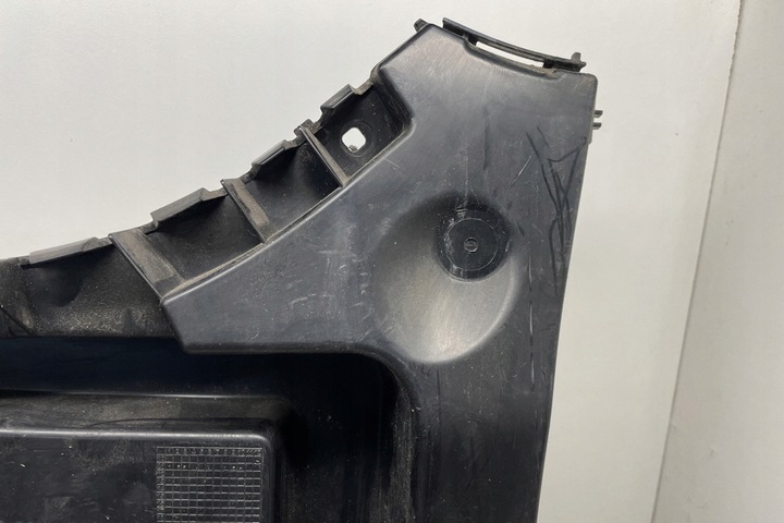 фото №8, Лівий ковзун заднього бампера bmw 6 купе f13 8050385 3.0l дизель 230kw