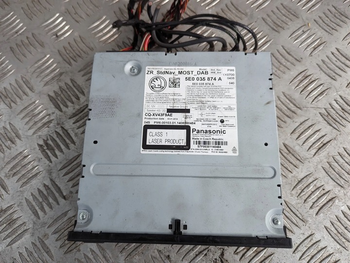 фото №10, Skoda octavia 3 iii 2012-2020 дисплей екран радіо навігація зчитувач