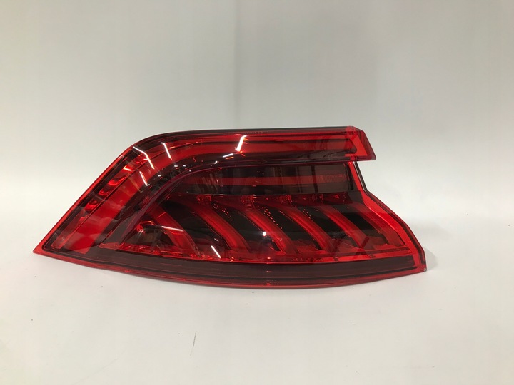 фото №1, Audi q8 лампа задня ліва led базовий європа