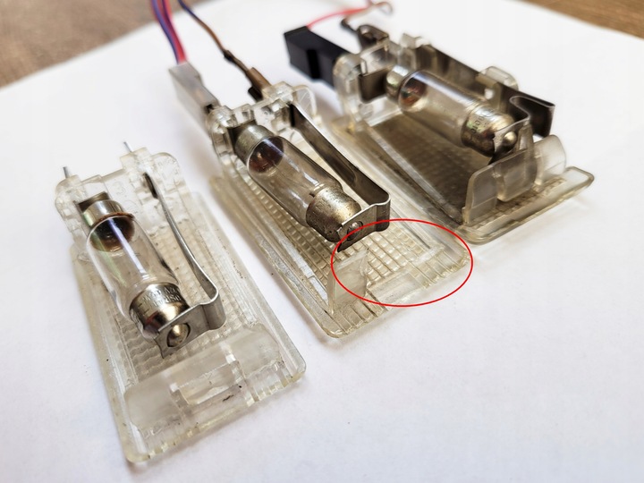 фото №10, Освещение лампа багажника audi a4 b5 80 90 b4 a3 8l a6 c5 a8 passat golf