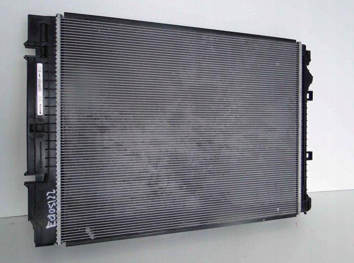 фото №7, Mercedes amg gt 190 радиаторов воды