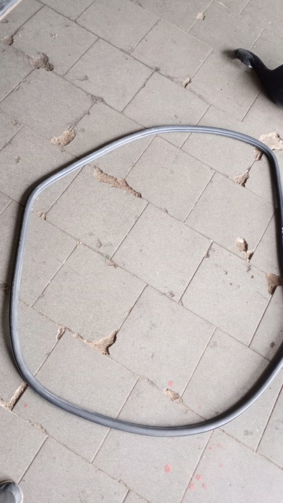 фото №2, Volkswagen atlas прокладка двері лівий зад