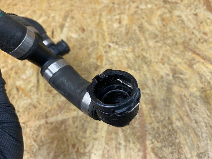 фото №13, Шланг труба шланг води mercedes w205 w253 w213 w238 a2055015600