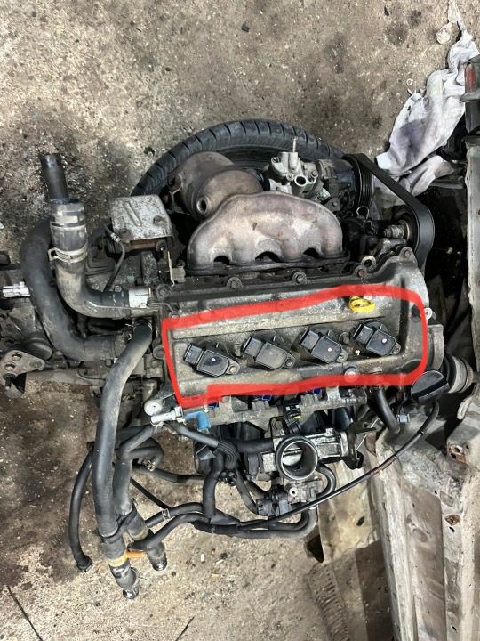 фото №13, Катушка toyota yaris i рестайлинг 2004r 1,0 vvt-i рестайлинг 99-2006 90080 19021
