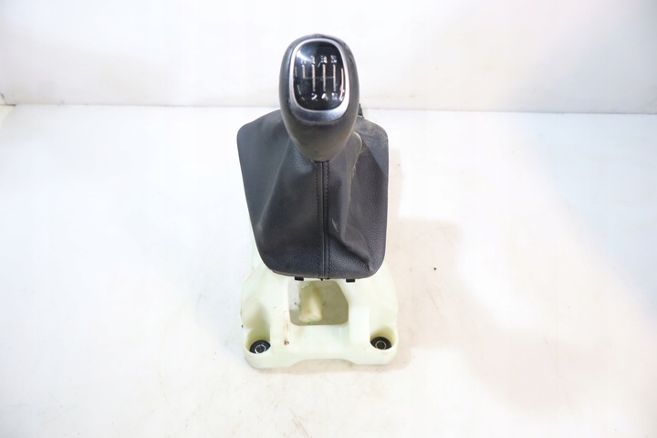 фото №3, Ручка домкрат изменения коробки передач kia ceed iii 1.6crdi