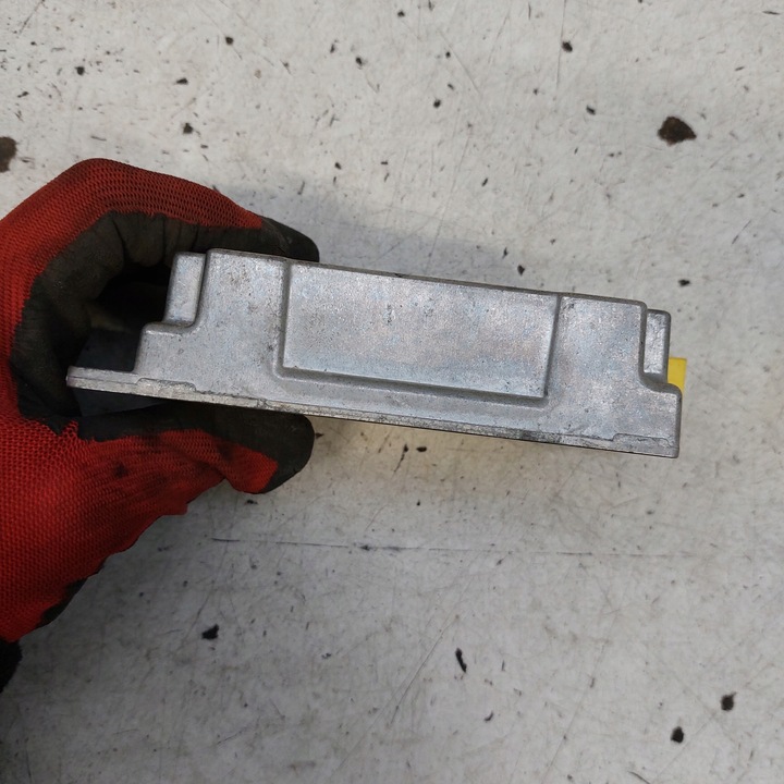 фото №7, Bmw e65 модуль датчик подушек подушка безопасности 6970897 65776970897