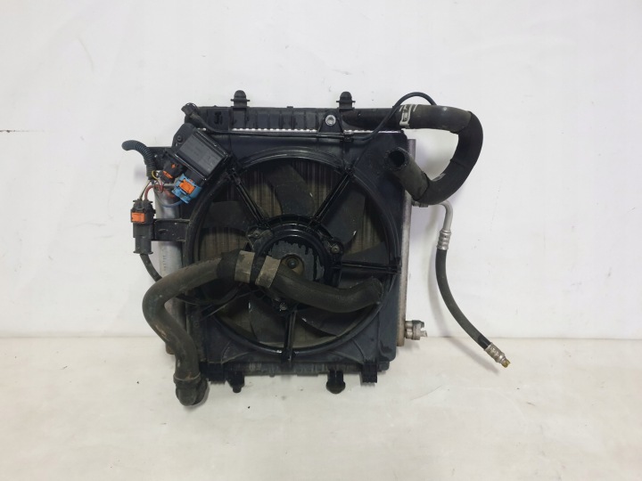 фото №6, Citroen c1 ii aygo ii peugeot 108 14- комплект радиатор перед 16400-yv030