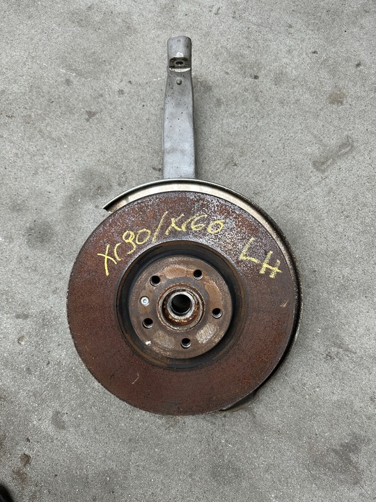 фото №1, Volvo xc60 ii xc90 ii поворотный кулак ступица передняя левая