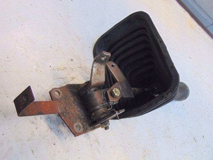 фото №8, Mitsubishi canter 3.0 01r домкрат выборщик коробки передач