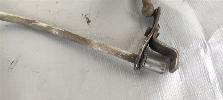 фото №4, Трос механізм дросельної заслінки mercedes w116 r107 w109 m116 d-jet 3.5 4.5 l