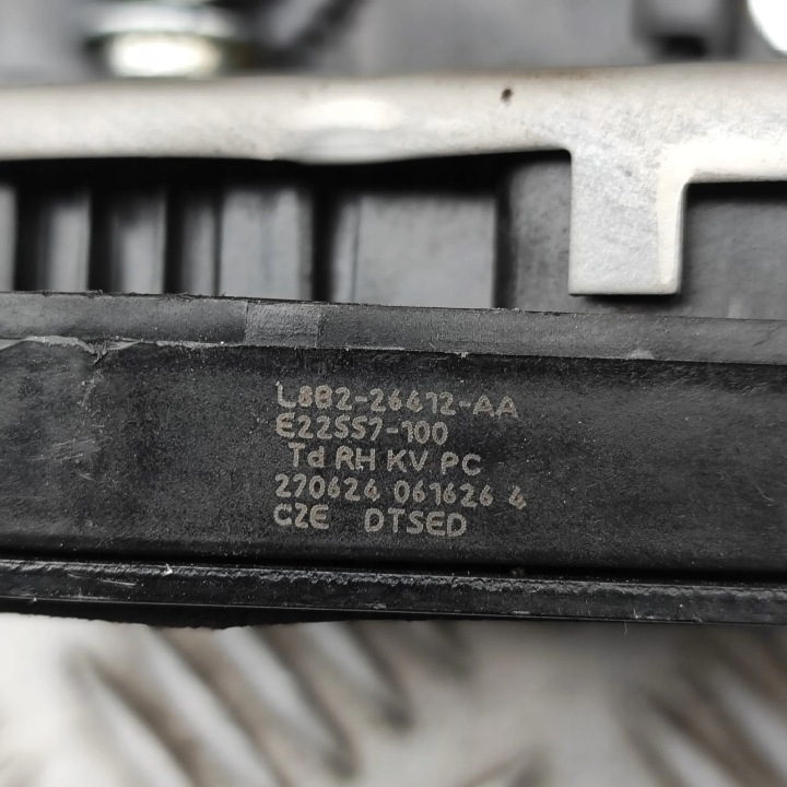 фото №6, Land rover defender station wagon l663 замок крышки багажника 2024