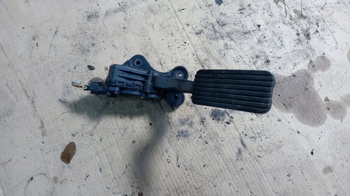 фото №1, Потенціометр газу kia ceed i 1.6 crdi 08r