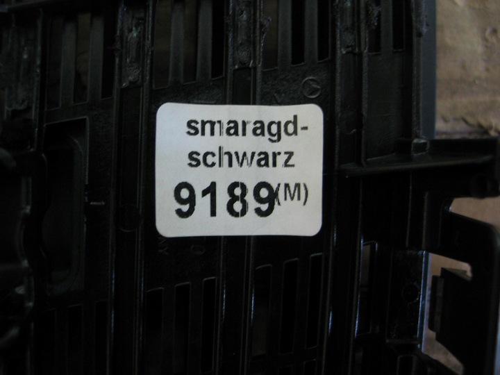 фото №10, Решітка впуск повітря капота mercedes w211 c219 smaragd schwarz 2118800005