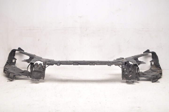 фото №1, Volvo v40 ii pas переднее усилитель лобовое замок левый prawy31385913aa