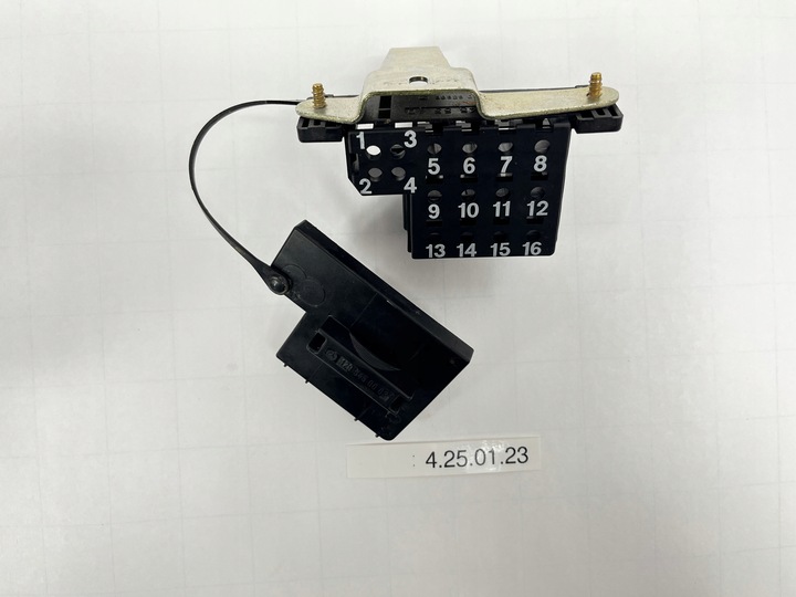 фото №6, З'єднувач port діагностичний mercedes w124 1295450003