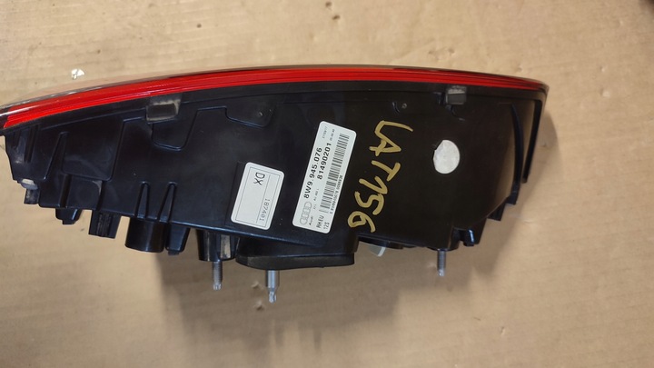 фото №11, Audi a4 b9 8w9 avant комплект лампа зад