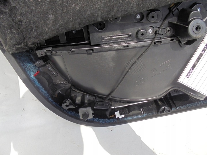фото №13, Боковина оббивка правий перед двері скло audi a5 8t bang & olufsen 8t8867106