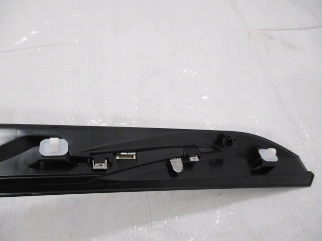 фото №8, 3008 ii планка крила ліва нова 98142287dx