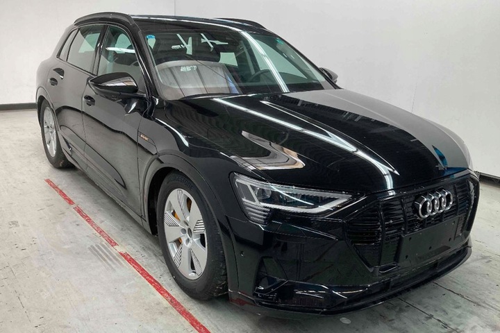 фото №13, Audi e-tron рейлінги дахові 4ke860021 4ke860022 4ke 860 021 4ke 860 022 na