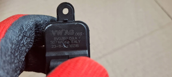 фото №6, Sq8 4m rsq8 q8 амортизатор крышки заливка топлива 24r 8v0862159a sq7 4m q7