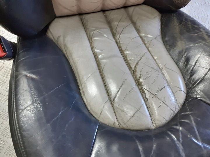 фото №10, Сиденья кожаные комплект chrysler 300m
