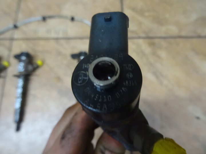 фото №8, Volvo v70 2.4d 04' форсунка инжектор 0445110078