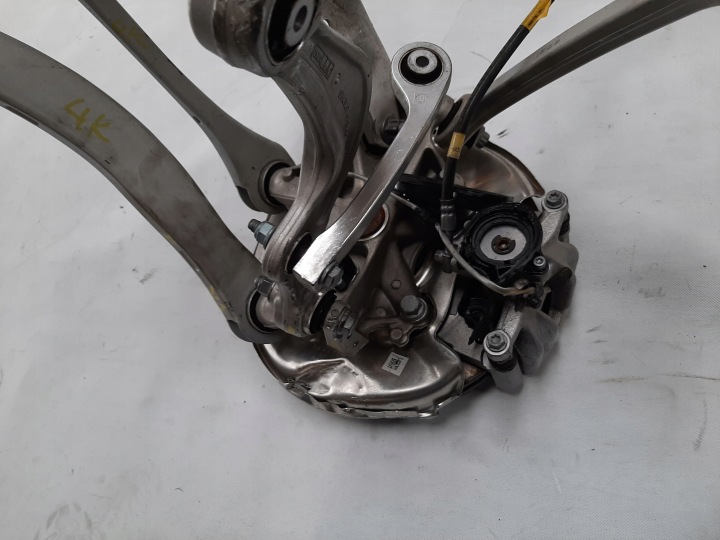 фото №6, Audi a6 c8 a7 поворотна опора права зад 4k0505432e g h k
