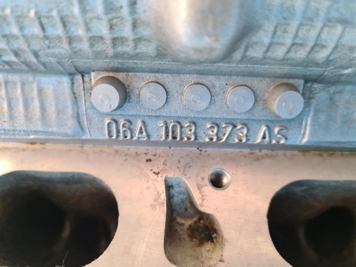 фото №9, Audi a4 b6 1.8t bex головка двигателя 06a103373as