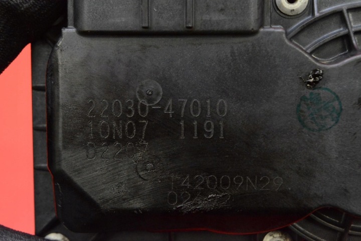 фото №8, Дросельна заслінка 22030-47010 toyota yaris 3 iii 1.33 vvti 99 km 10-14