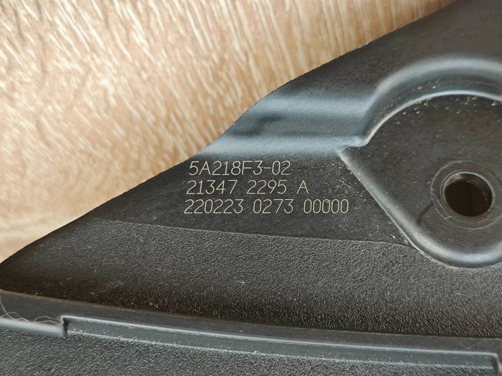 фото №10, Оригинальная ролета жалюзи бампера перед м-пакет bmw g30 g31 5a218f3 20km