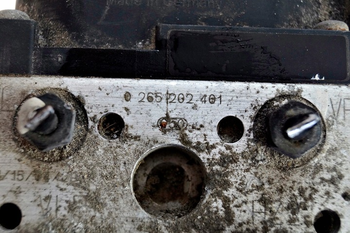 фото №6, Vw passat b5 рестайлинг 1.8t насос abs 8e061411t