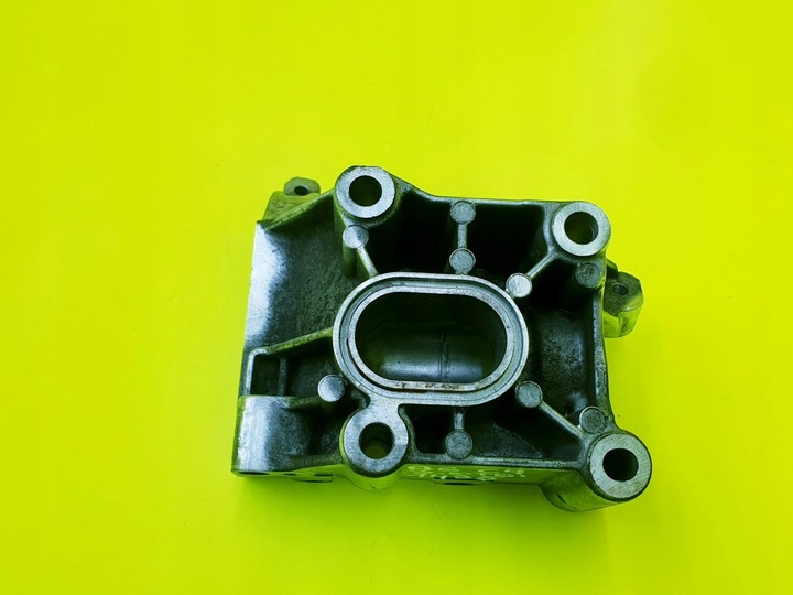 фото №7, Лапи кріплення компресора клімат a6 c7 a7 q7 a8 d4 q5 3.0 tdi 059145169an