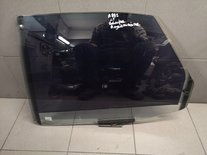 фото №1, Стекло дверь левый зад audi a8 d2 vsg