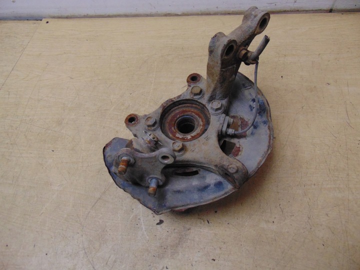 фото №7, Поворотна опора ступиця права перед toyota rav4 iv 2.2 d