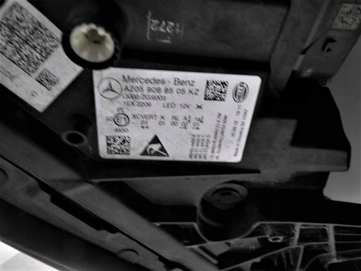 фото №15, Mercedes c w205 205 рестайлінг лампа led multibeam kpl