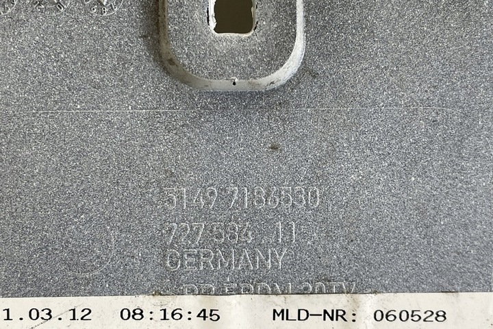 фото №14, Нижня запчастина кришки bmw 7 f01, f02 7186530 3.0l дизель 180kw 2012