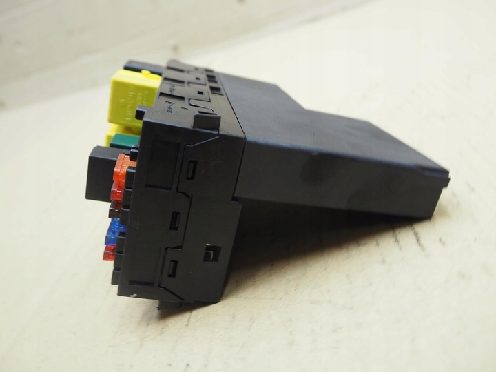 фото №14, Коробка запобіжників mercedes e w210 0005401050