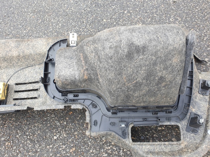 фото №8, Боковина оббивка багажника права ліва зад audi a5 8f b8 cabrio kabriolet оригінальний номер