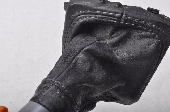 фото №10, Volvo s60 ii v60 ручка чохол зміни коробки передач