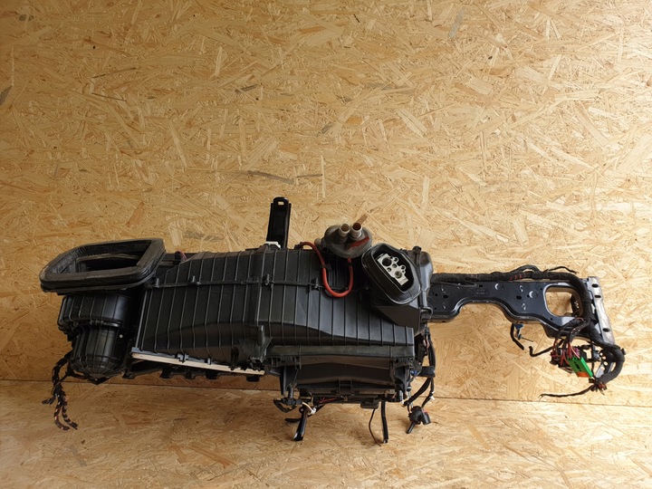 фото №11, Porsche macan 95b каркас обігрівач комплект 8t1820005s