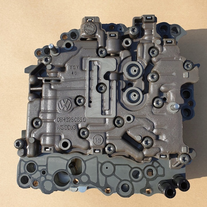 фото №1, Мехатроніка коробки dsg плита vw passat b8 golf 4motion 4x4 оригінальний номер
