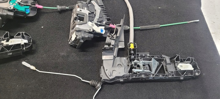 фото №9, Ручка замок w253 w205 w213 a2220064099 a2220063999 a0997602200 a0997604600