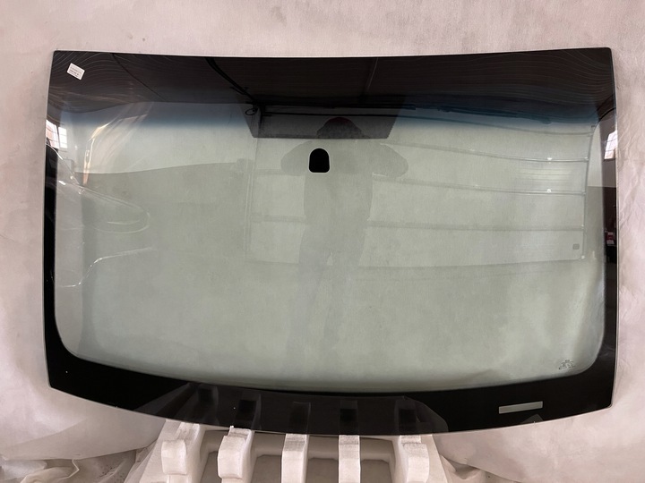 фото №1, Suzuki xl7 стекло передняя новая 2006-2009