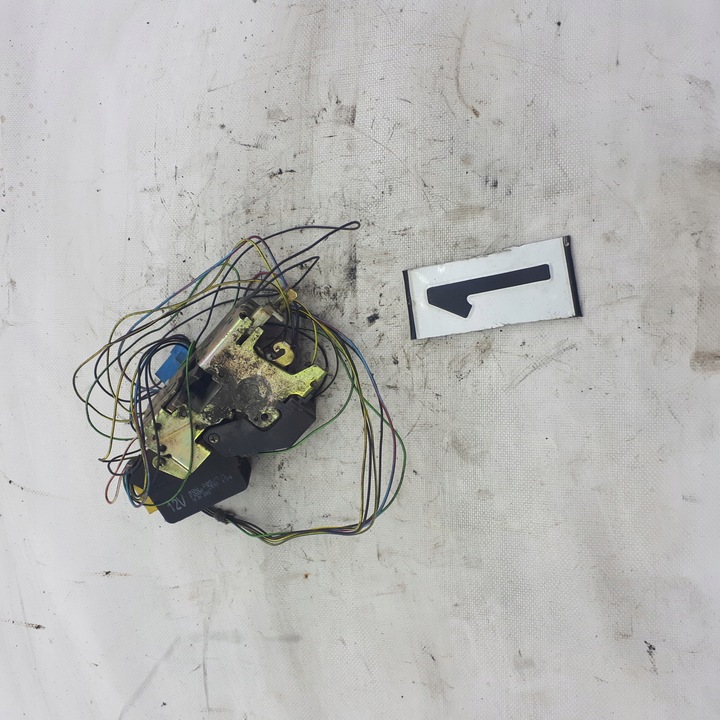 фото №2, Mercedes sprinter замок двері лівий перед