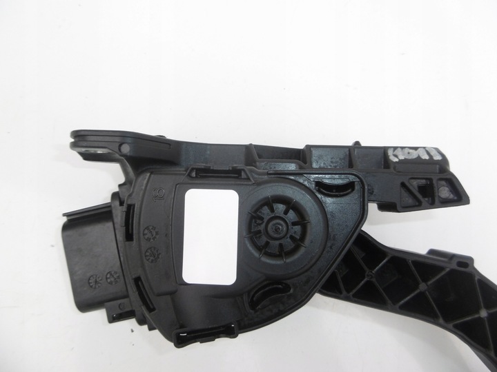 фото №9, Педаль газа r-design volvo s80 ii v70 iii 2.5 t